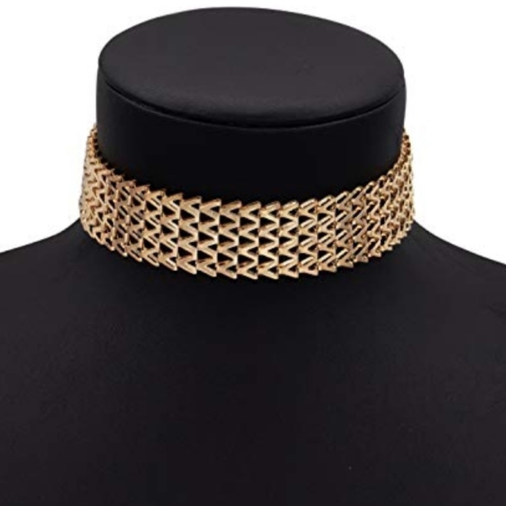 Choker - Picture 2 of 2